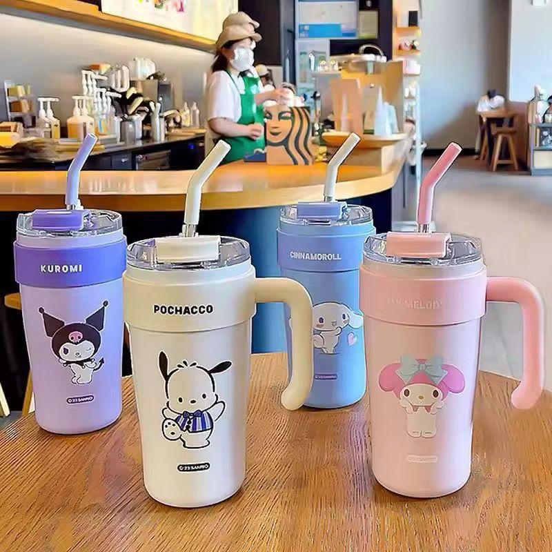 Sanrio Character Straw Cup with Handle – 600ml